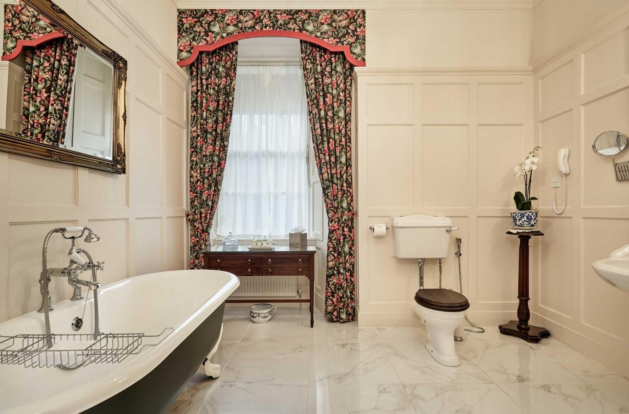 Glenapp Castle Hotel Ballantrae ภายนอก รูปภาพ